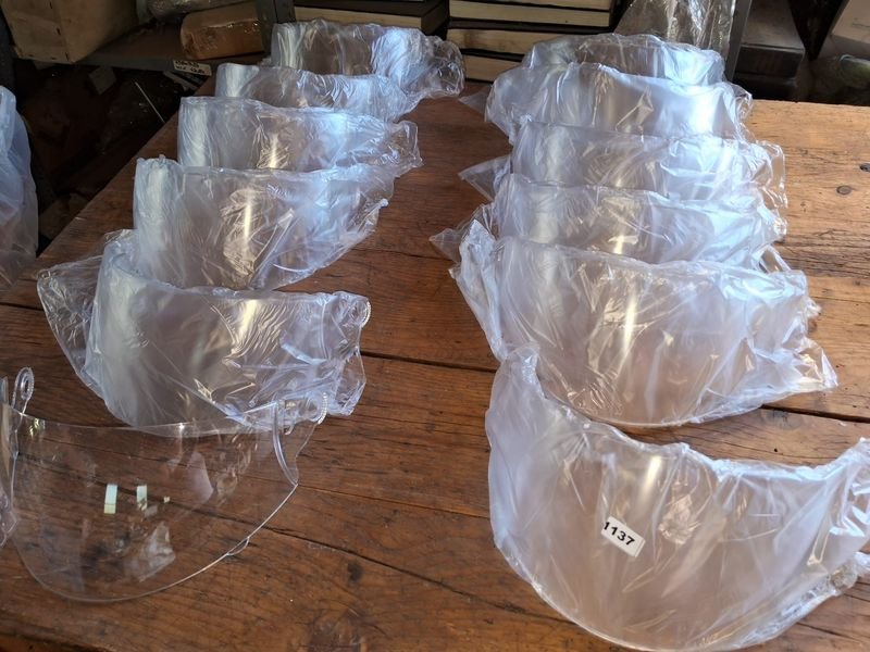 Lote anterior: Visores de casco de moto transparentes y acrílicos