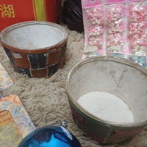 Lote Variado: Porta Abanicos, Portaretratos, Alpargatas y Adornos Navideños - imagen 10