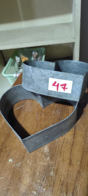 Lote de 3 Moldes para Torta Corazón y Redondos - imagen 1