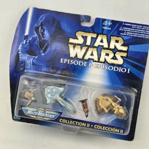 Lote anterior: Star Wars Micro Machines Colección II - Figuras y Naves Episode I