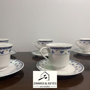 Juego de Tazas de Café con Platillos, Diseño Floral Azul - imagen 2