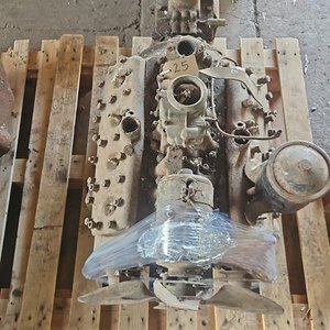 Motor Ford V8 Tapa Plana con Caja de Cambios de Camión - imagen 1