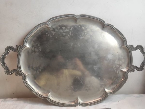 BANDEJA EN METAL PLATEADO - Accesorios para el hogar - imagen 1