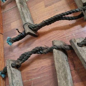 Antiguas Escaleras de Cuerda Marina con Peldaños de Madera - imagen 4