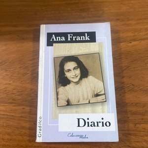 Lote siguiente: El Diario de Ana Frank - Edición Gradifco Colección Malva