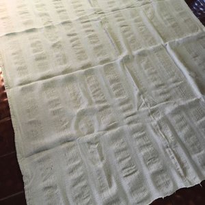 Lote anterior: 9 Cubremanteles Blancos de Tela
