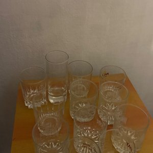 Lote siguiente: Set de 12 Vasos para Whisky