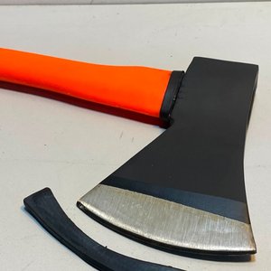 Hacha de Monte con Mango de Fibra Naranja y Negro - imagen 5
