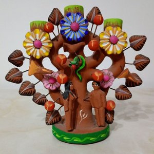 Lote anterior: Candelabro Artesanal Mexicano "Árbol de la Vida" en Barro Policromado