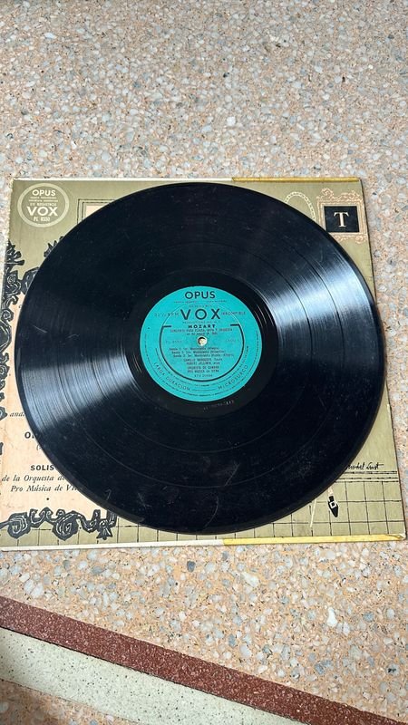 Vinilo Mozart: Póster y Disco de Mozart - imagen 2