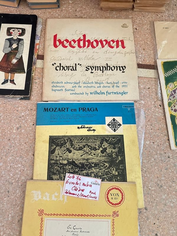 Colección de libros de música clásica