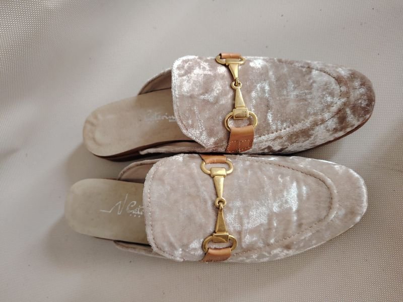 Item 881212 - Image 0