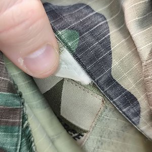 Chaqueta Militar Camuflada MAG FORCE Talle L Aproximado - imagen 5