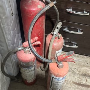 Lote anterior: Lote de 3 Extintores de Incendio
