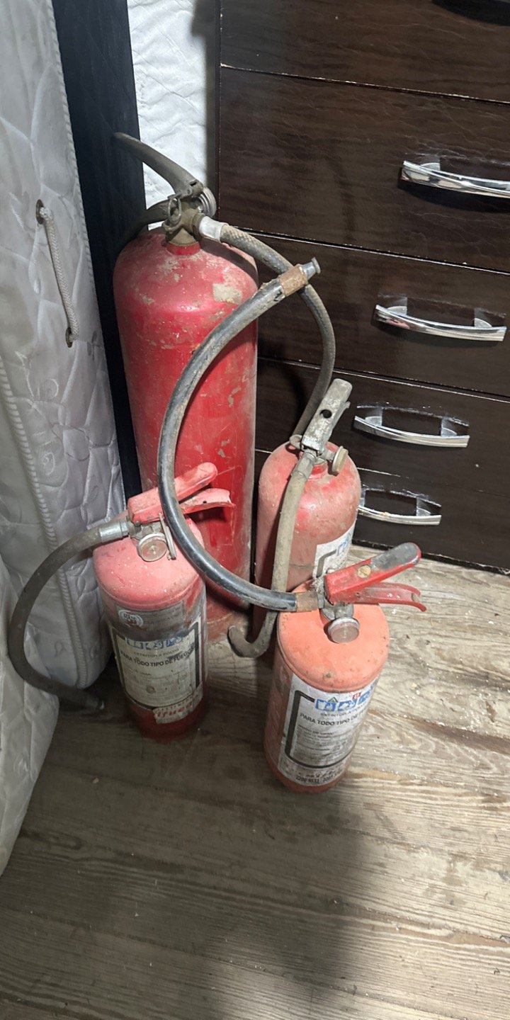 Lote de 3 Extintores de Incendio