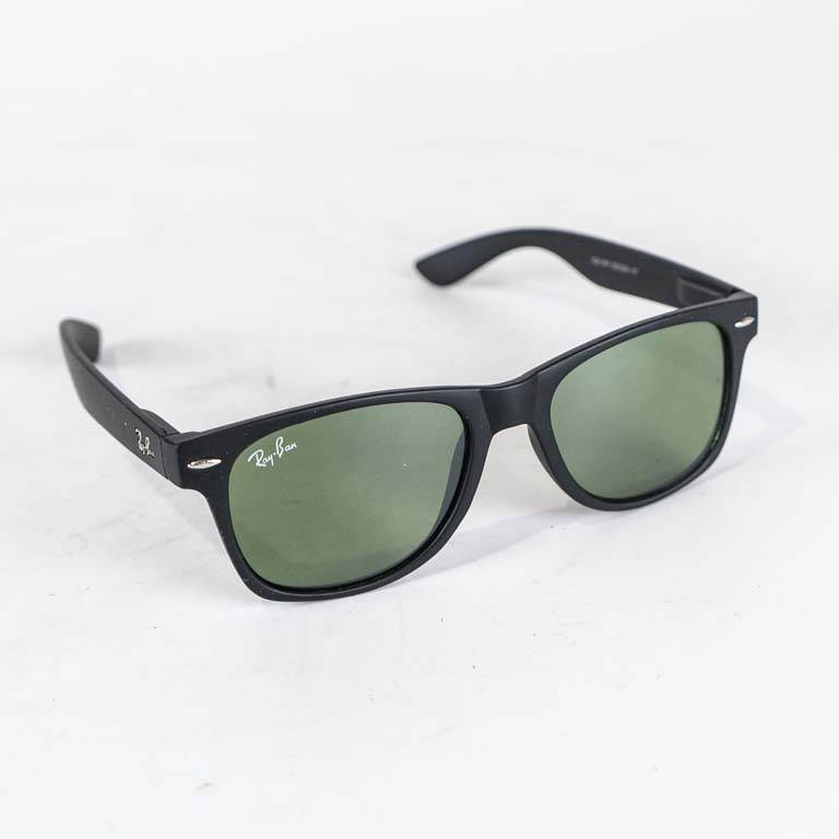 Lote anterior: Par de lentes de sol 