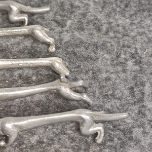 Set de 5 Posa Cubiertos Perro Salchicha en Metal - imagen 3