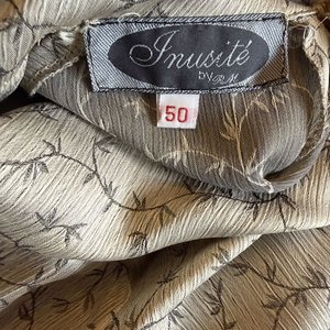 Conjunto de 2 Blusas Femeninas Talle L/XL: Dorada Manga Corta y Crema Estampada - imagen 8