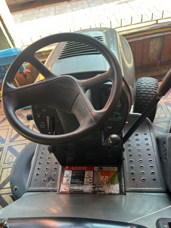 Tractor Craftzman en Excelente Estado - imagen 3
