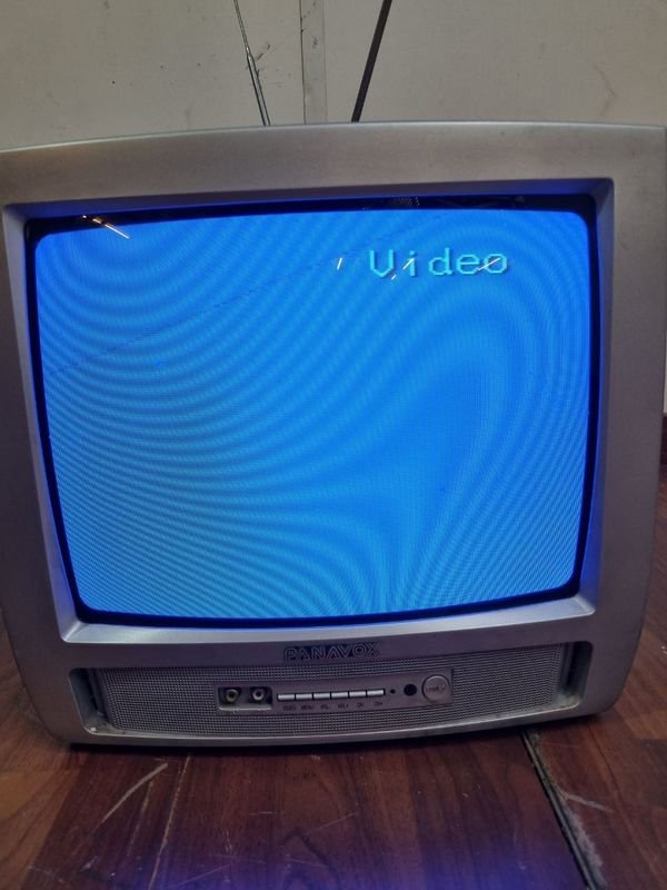 TV Analoga Panavox 14"