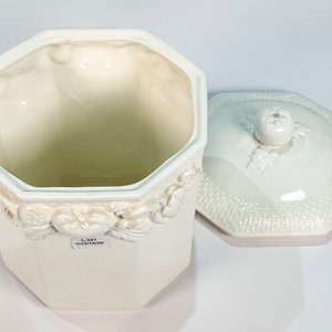 Pote de Cerámica Hexagonal Blanco con Guarda de Legumbres - Harvest Weave by Himark - imagen 3