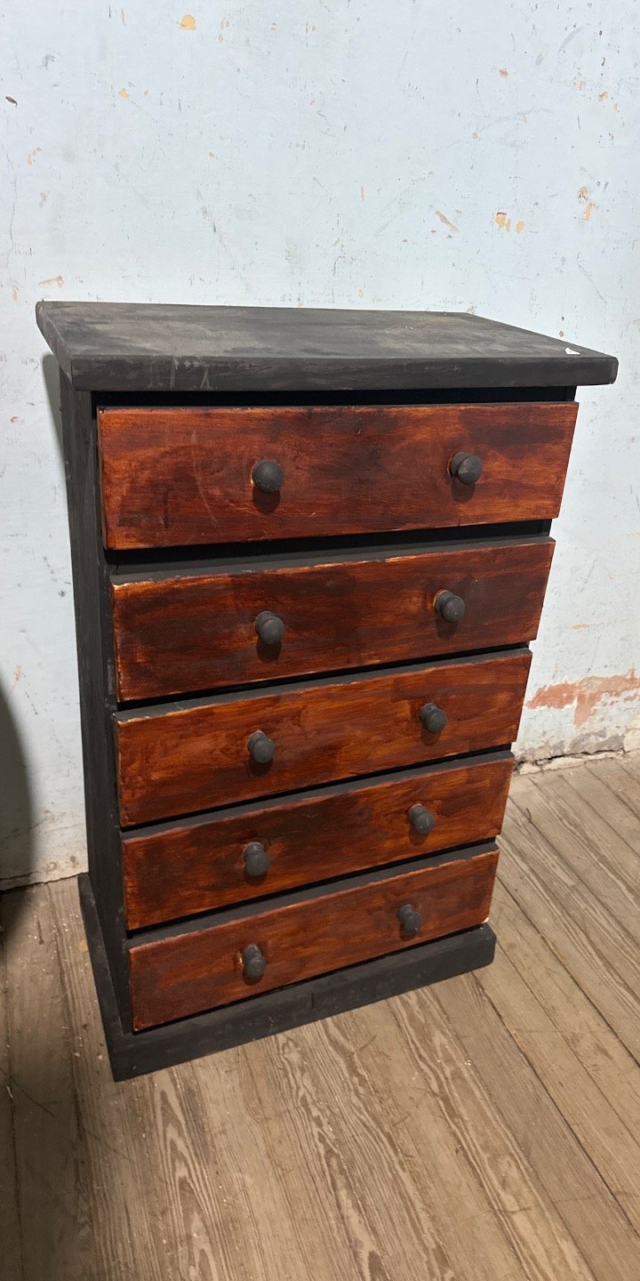 Item 62561 - Image 0