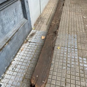 Viga de Madera Dura Antigua de 6.20 Metros - imagen 3