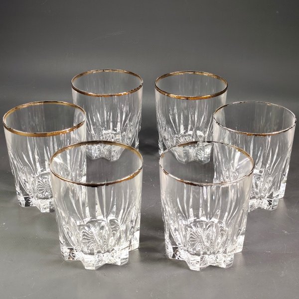 Seis Vasos de Cristal para Whisky con Borde Dorado