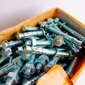 4 Cajas de Bulones de Anclaje x 50 Unidades - imagen 2