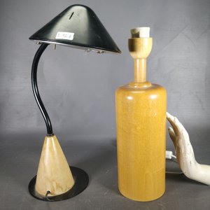 Lote de 2 Lámparas: Una de Madera Estilo Vintage y Otra Regulable para Lectura - imagen 3