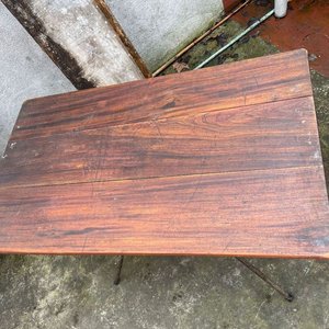 Mesa Rectangular con Tapa de Madera y Base de Hierro - imagen 2