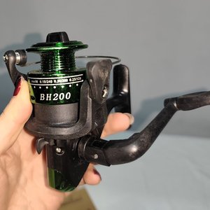 Reel Frontal Baihui TH 200 Verde Nuevo en Caja - imagen 4