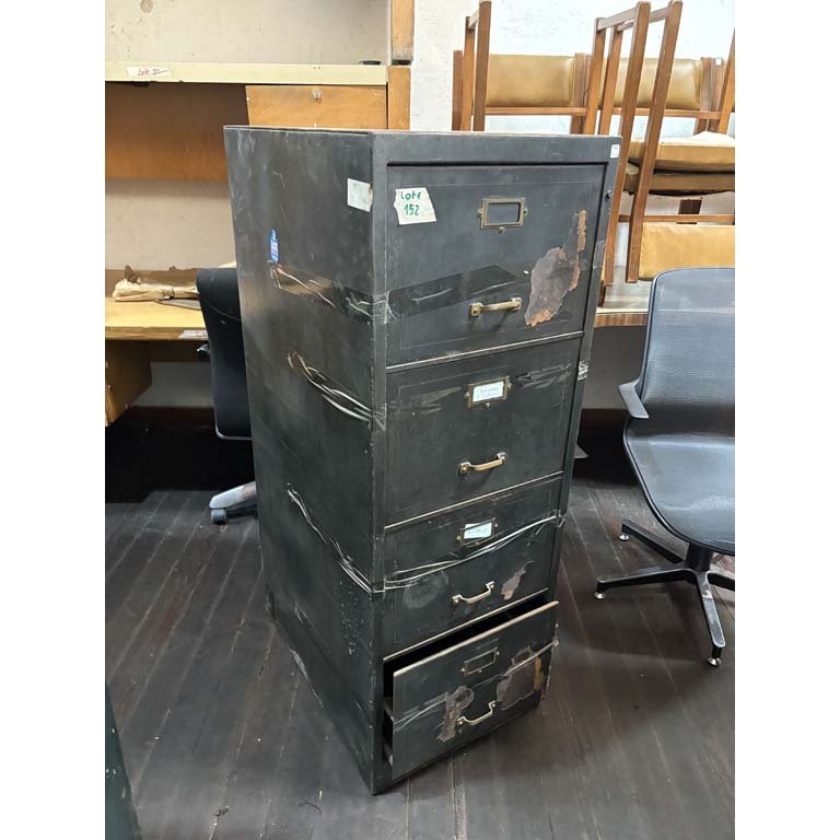 Item 2104620 - Image 0