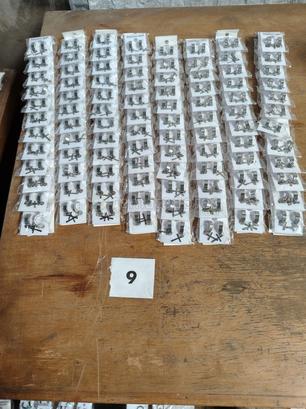 Lote de 9 Pares de Aros "Infinity" de Acero Inoxidable