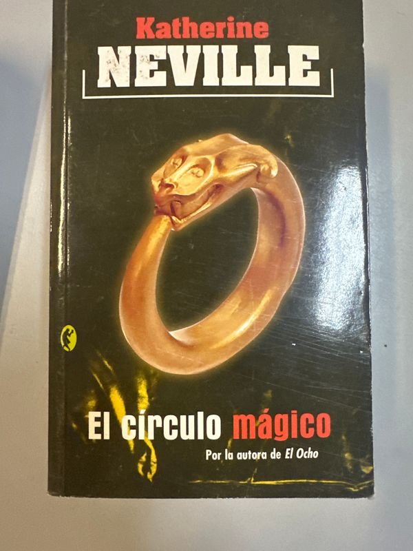 Lote siguiente: Libro: El círculo mágico - Análisis de imagen y condición