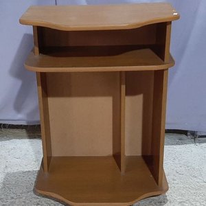 Lote siguiente: Mesa de TV de MDF con Ruedas