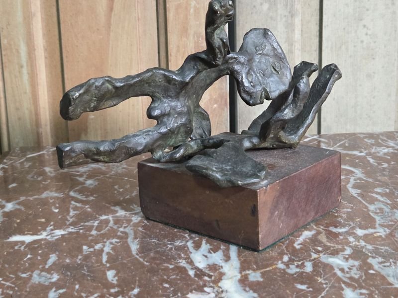 Escultura "Exótico" de Germán Cabrera en Bronce Firmada