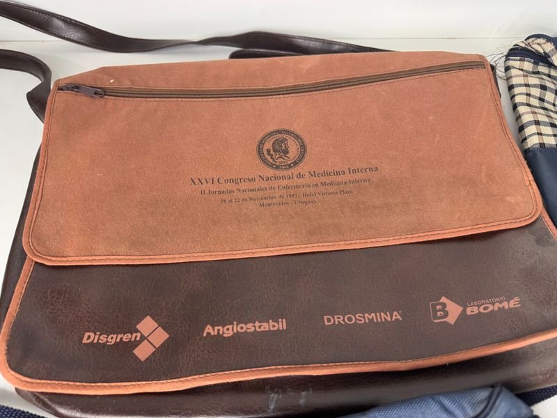 Bolsos para Medicina en buen estado - imagen 3