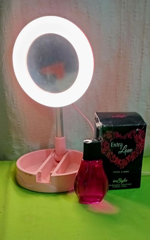 Espejo con luces y perfume de mujer - imagen 2