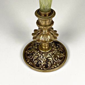 Violetero de Bronce Labrado con Depósito de Vidrio - imagen 2