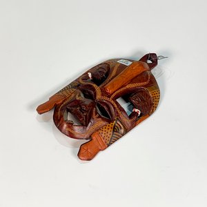 Lote anterior: Máscara Azteca de Madera Decorada con Cabezas Humanas