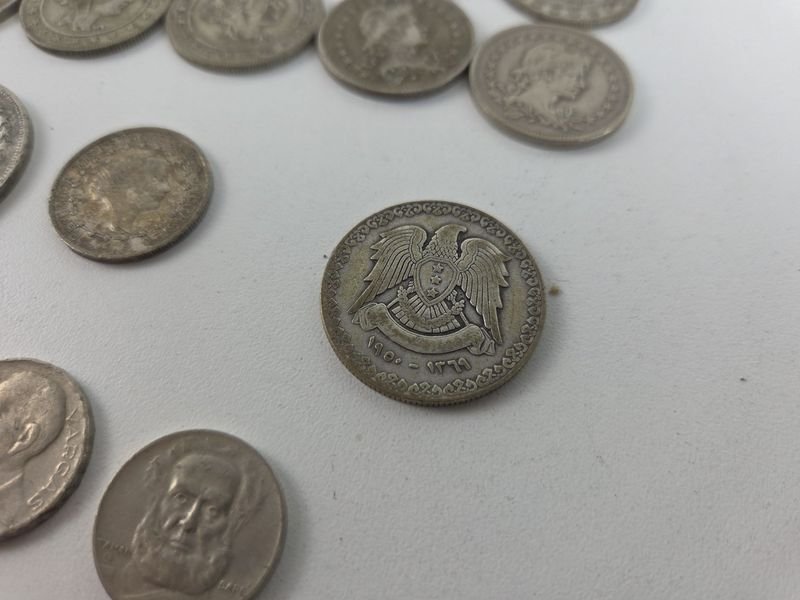 Colección de monedas brasileñas y lira siria en plata - imagen 3