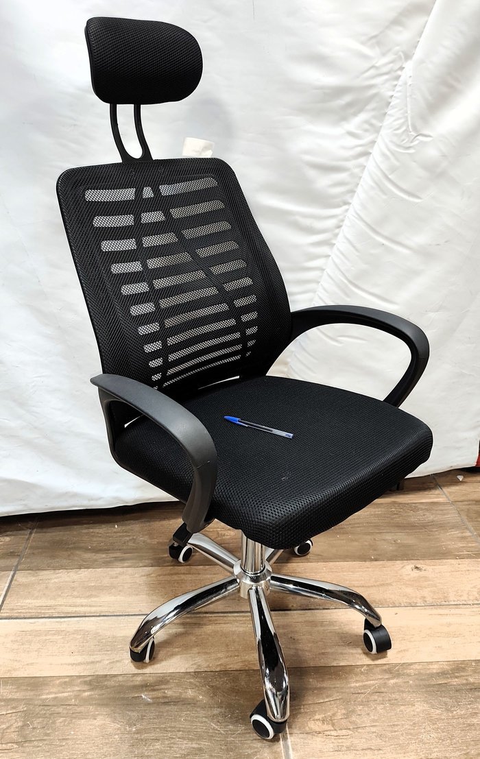 Silla de Oficina con Respaldo en Malla y Apoya Cabeza - imagen 2