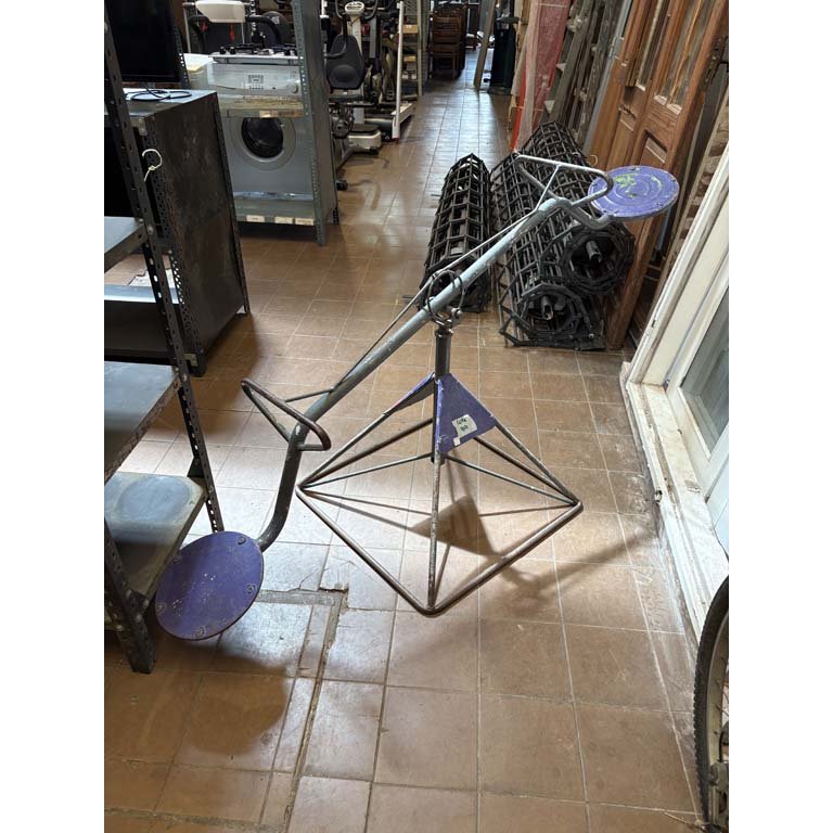 Item 2102456 - Image 0