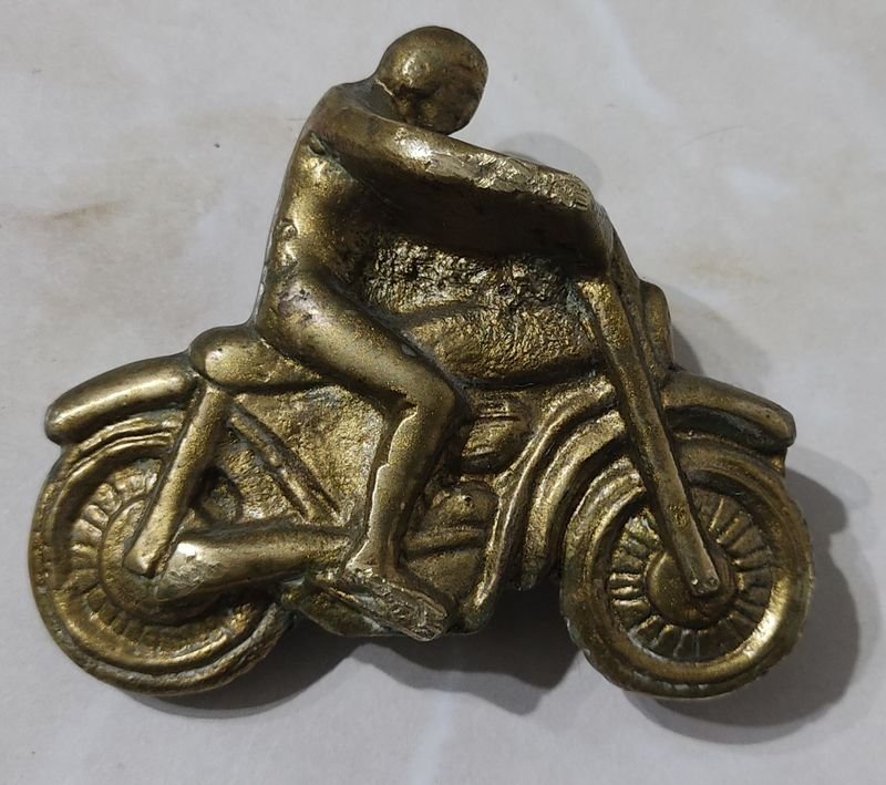 Item 844676 - Image 1