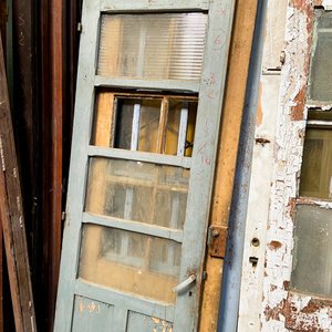 Seis Hojas de Puerta Interior de Madera y Vidrio con Detalles y Faltantes - imagen 3