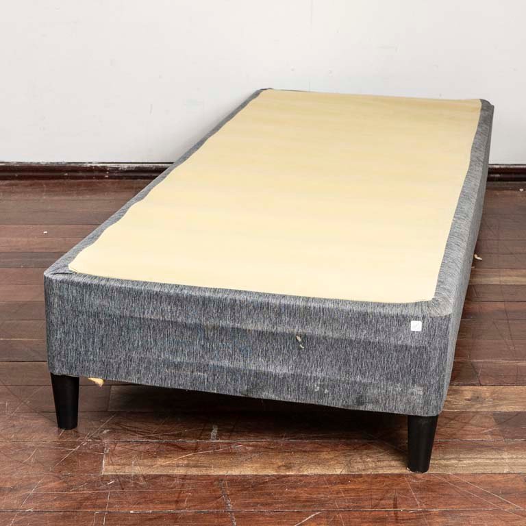 Item 2113883 - Image 0