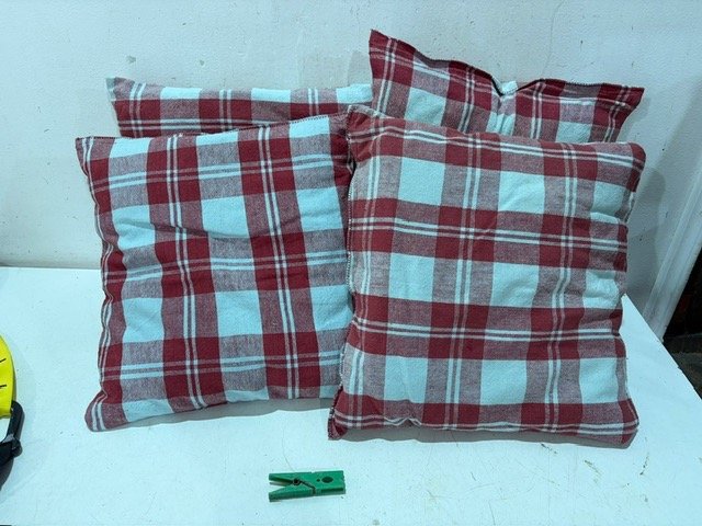 Set de 4 Almohadones Cuadrados a Cuadros