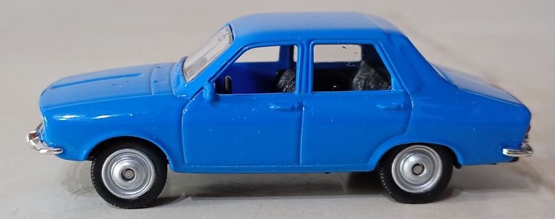 Autito a escala RENAULT 12 en su packing original. Espectacular. - imagen 3