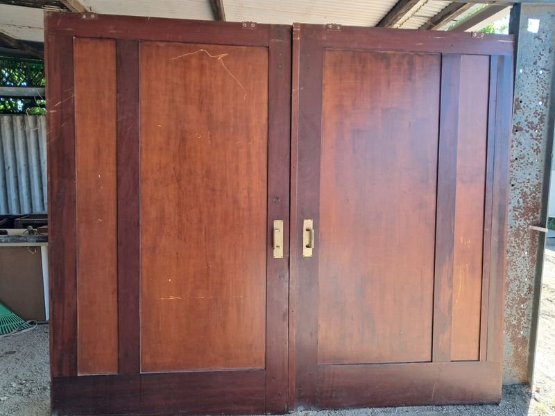 Puertas de madera en buen estado - imagen 3